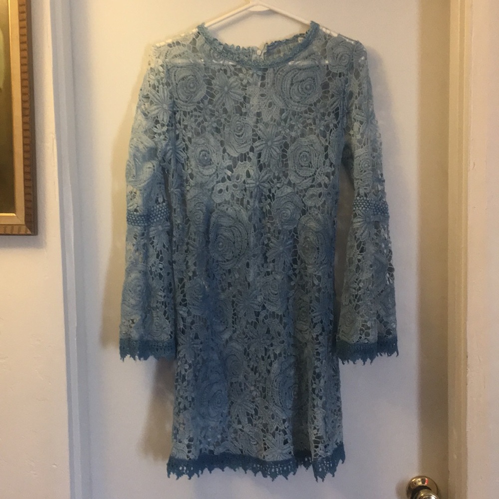 Free People -esq boho vintage indigo lace mini